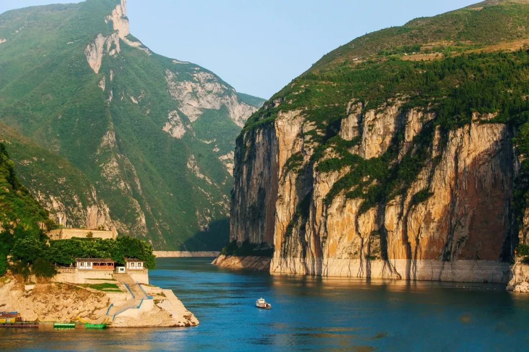 三峡纪行，流动的史诗与凝固的时间