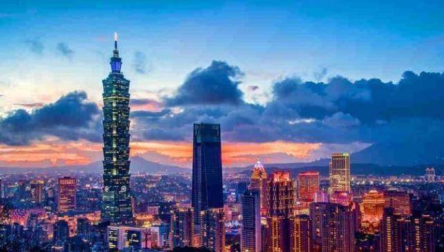 霍夫纳尼安盘中异动，建筑巨头背后的市场信号与深层解读