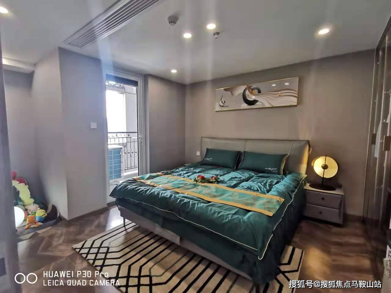 杨德龙，在价值投资的孤岛上，做一名坚韧的灯塔守望者