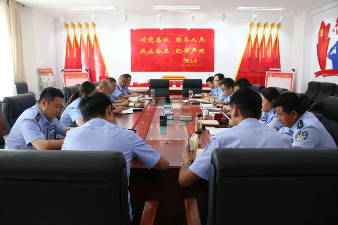 提振信心，实干为要—从政治局会议看中国经济的定力与魄力