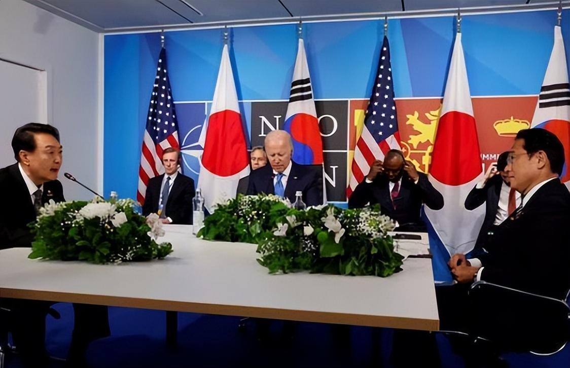 释放战略威慑信号